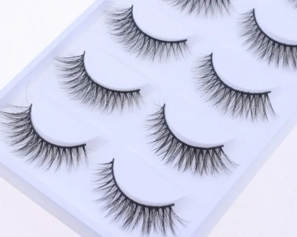 Thick and Long Artificial Eyelashes - Image 3