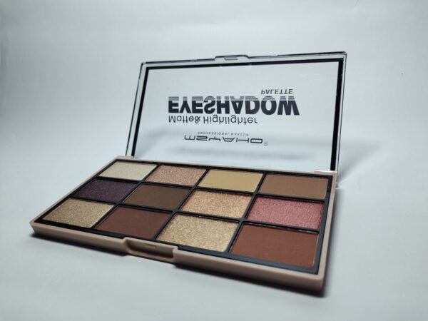 Msyaho's Professional Eyeshadow Palette - Image 8