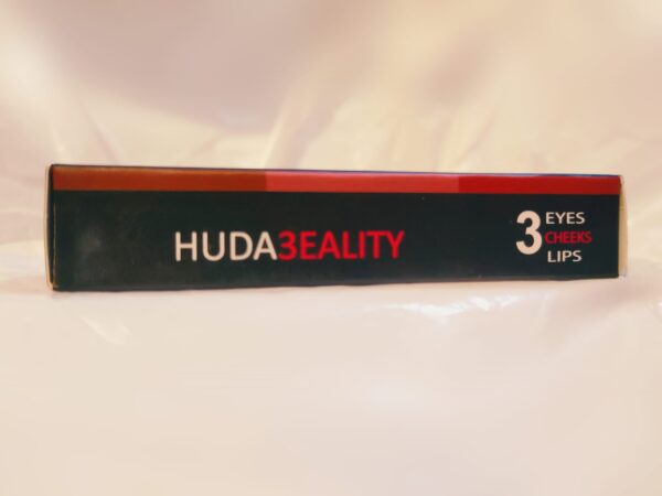 Huda Beauty Lipstick 3 in 1 - Image 2